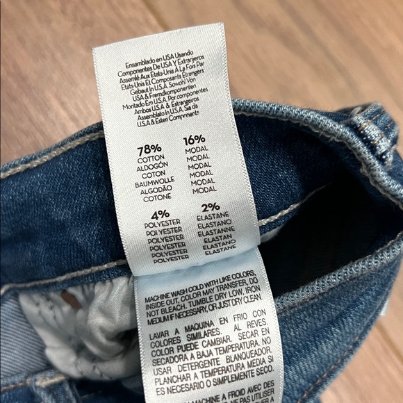 Mother The Tomcat High Rise Cropped Straight Jean in Layover Size 25 - Picture 8 of 16